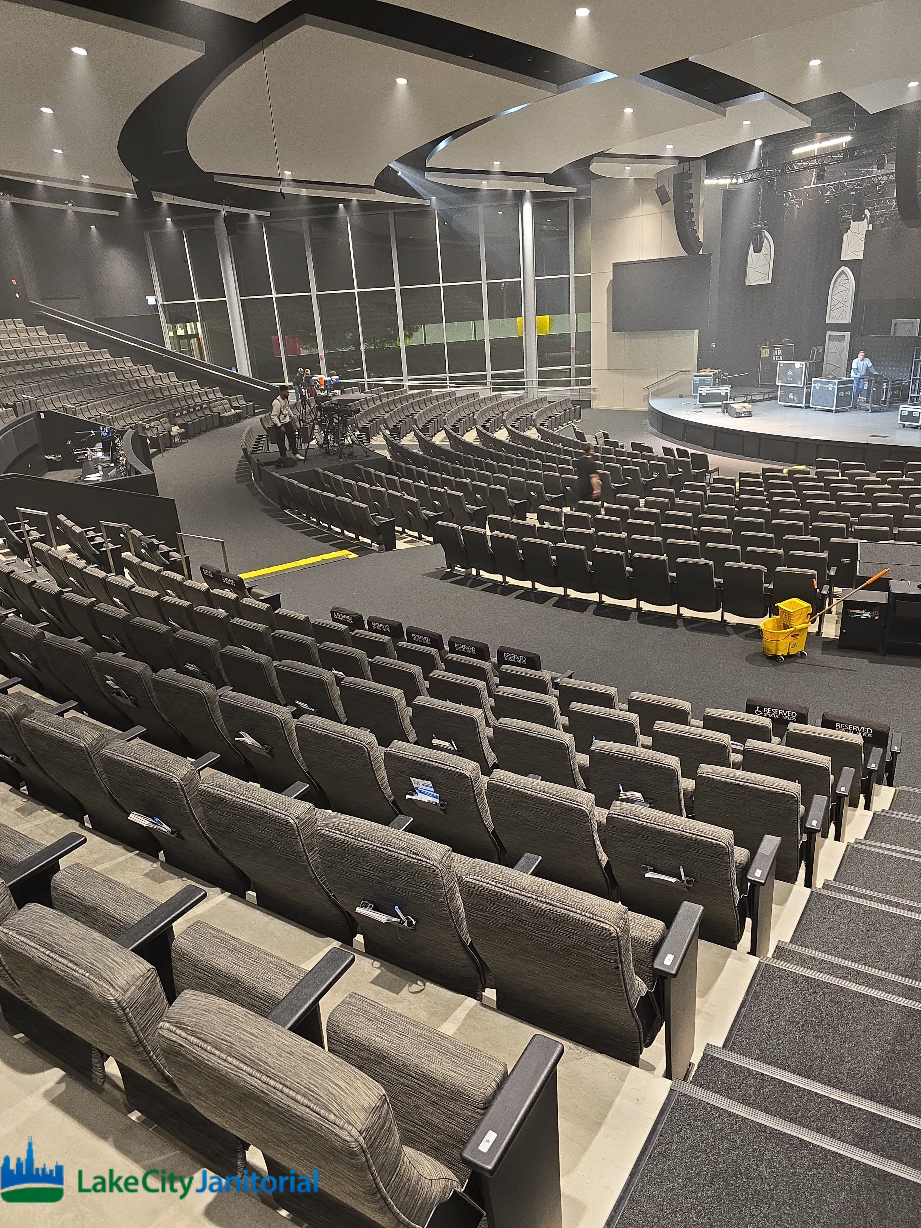 Auditorium Cleaning Services